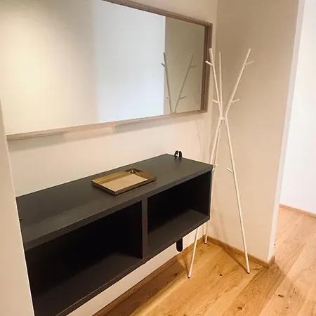 Gartenapartment -neu, Seenah Woerthersee 2 アパート *